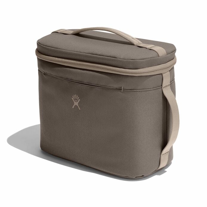 8-l-insulated-lunch-bag-e5 sl8217_8linsulatedlunchbag_sandpiper_angled.jpg