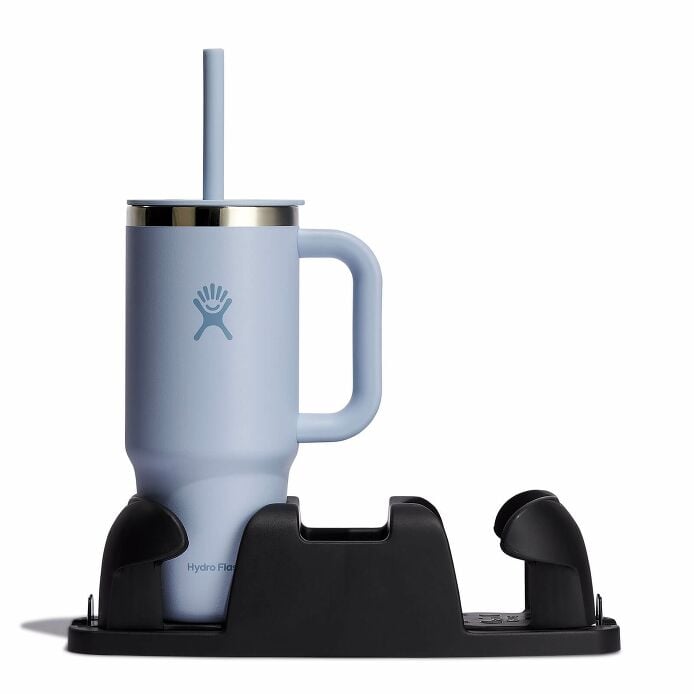 24-oz-travel-mug-bundle-o7 surf-tumbler-in-cupholder.jpg