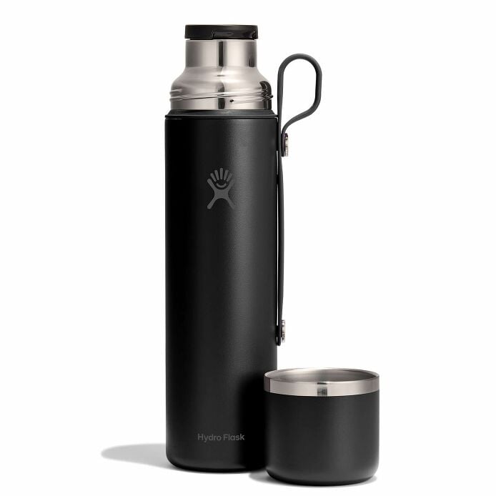 36-oz-hot-flask-and-cup-o0 flc36001_36ozhotflaskcup_black_straighton_cup.jpg