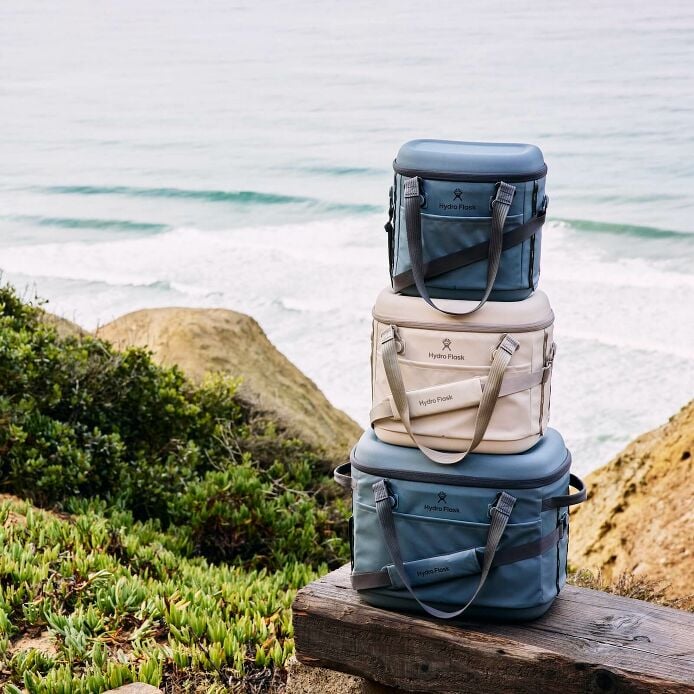 carryouttm-soft-cooler-30-l-t0 hf_carryout_bouwer_d1_l1_torrey_pines_still_life_0252_1_6.jpg