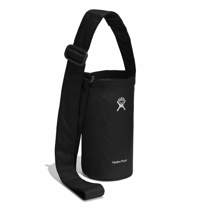 medium-packable-bottle-sling-i9 pbsm-black-angled.jpg