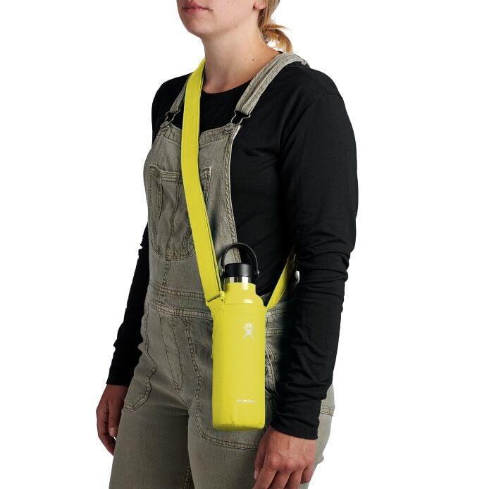 small-packable-bottle-sling-c3 pbss-s23-packable-bottle-sling-cactus-hb2-1600x1600_1_2.jpg