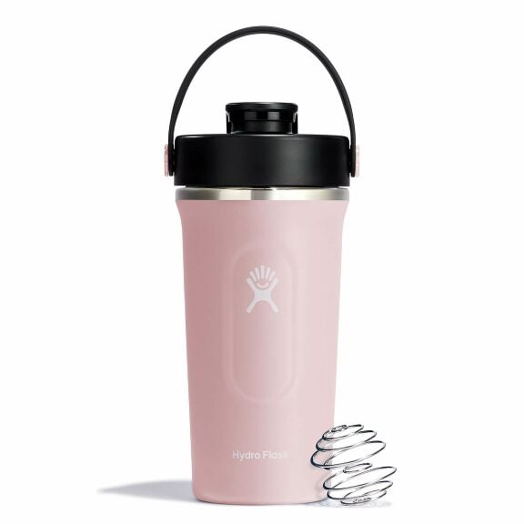 24-oz-insulated-shaker-bottle-q5 shakerbottle-trillium-straighton.jpg