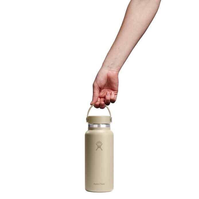 32-oz-wide-mouth-bottle-m8 w32cts114_32ozwideflexcap_oat_hb_1.jpg
